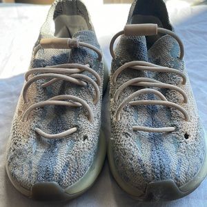 YEEZY BOOST 380 KIDS